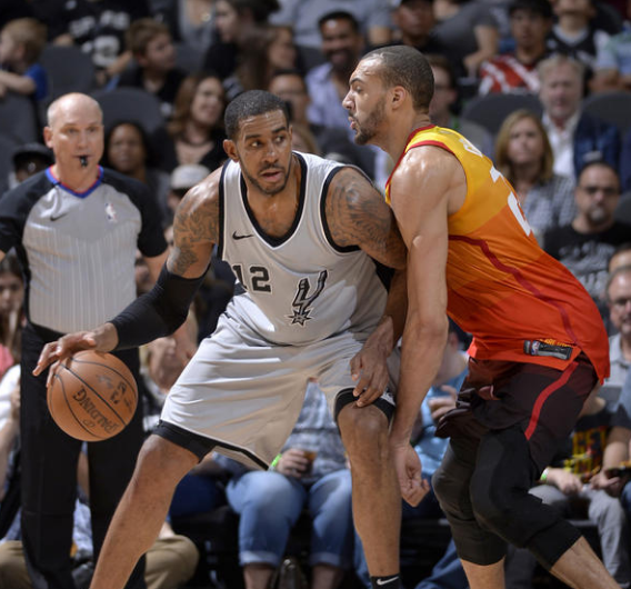 迪马：罗韦拉耻骨炎保守治疗未达预期，若手术将缺席40-45天（迪马：罗韦拉耻骨炎保守疗法未达效果，若接受手术将缺阵40-45天）