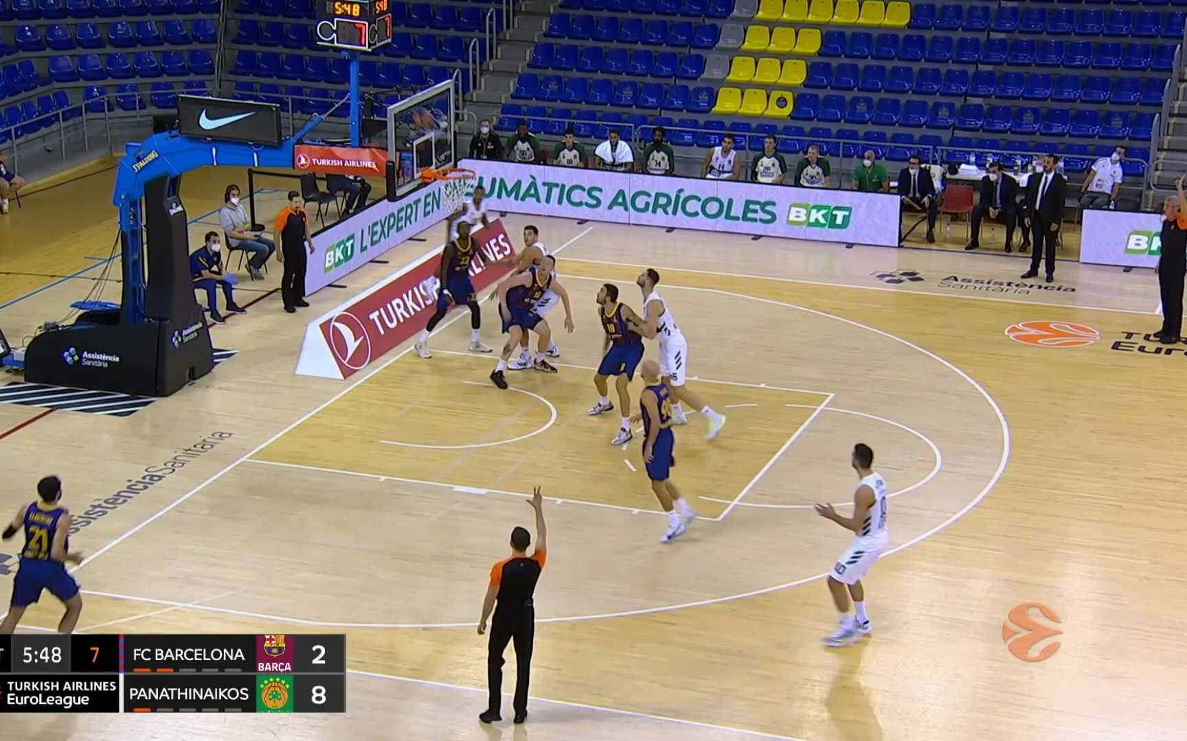 孔帕尼：逆转困境的精神很重要，迪亚斯总能在混乱中创造可能（孔帕尼：逆风翻盘靠精神，迪亚斯总能乱中生机）