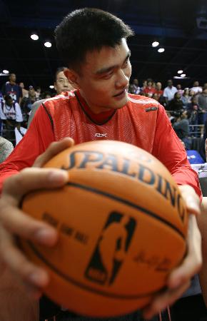 米体：热格罗瓦身体状态完全恢复，踢那不勒斯能增加出场时间（米兰体育报：热格罗瓦已完全康复，对阵那不勒斯有望增加出场时间）