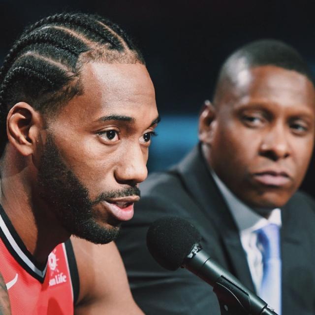 经纪人：那不勒斯今夏也有意博尼，但奥西利奥起了决定性作用（经纪人：那不勒斯夏窗亦有意博尼，奥西利奥扮演关键角色）