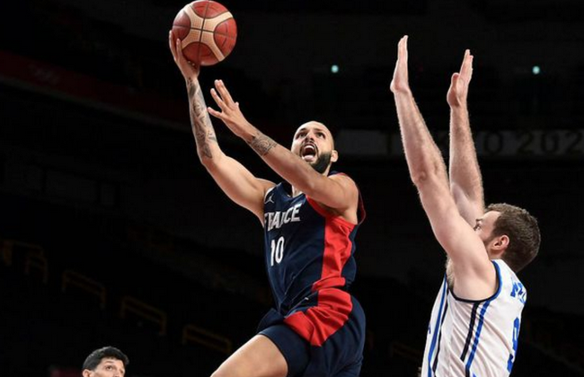 小蜘蛛：如果多进几球，终场阶段本可以踢得不那么惊险（小蜘蛛：若能再进几球，最后时刻就不会这么惊险）