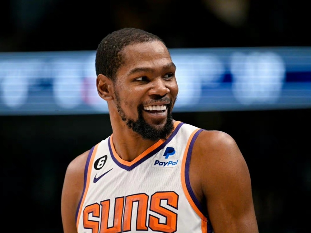 米体：没有俱乐部会在1月签受伤球员，尤文将DV9撤出冬窗市场（米体：一月无人愿签伤员，尤文已将DV9撤出冬窗转会名单）