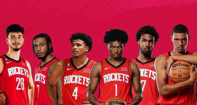 起伏太大！凤凰首节36分&第二节仅得12分，半场落后4分（状态过山车！凤凰首节轰36分次节仅12分，半场落后4分）